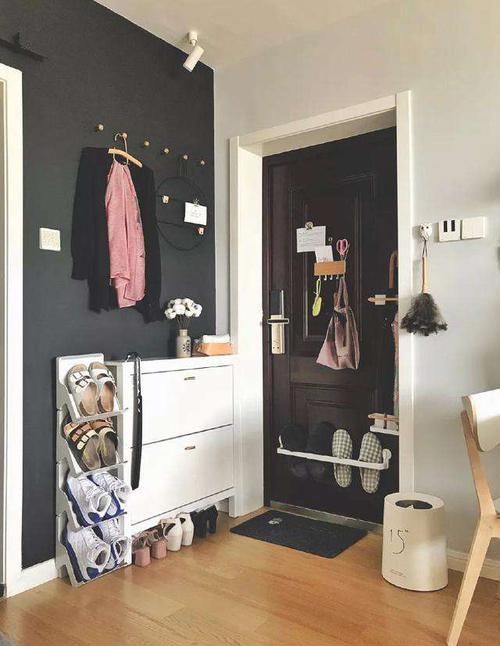 温馨|她家的玄关简简单单,却让人进屋就眼前一亮,淡雅又温馨是我向往的装修