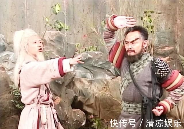 老顽童!为何说金轮法王是天下第一?东邪南帝默认,老顽童嘴硬