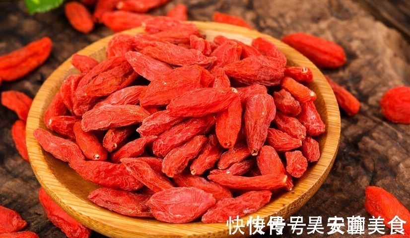 知识|白醋加枸杞作用这么大，看完长知识了，一年省不少钱