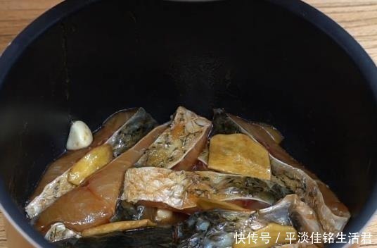 鱼肉|82岁的爷爷,头脑灵活,身体健康,原来一辈子就爱吃“它”