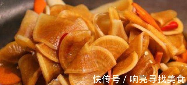原来饭店的腌萝卜这么好吃是有秘诀的,学会这招,萝卜脆爽又入味!