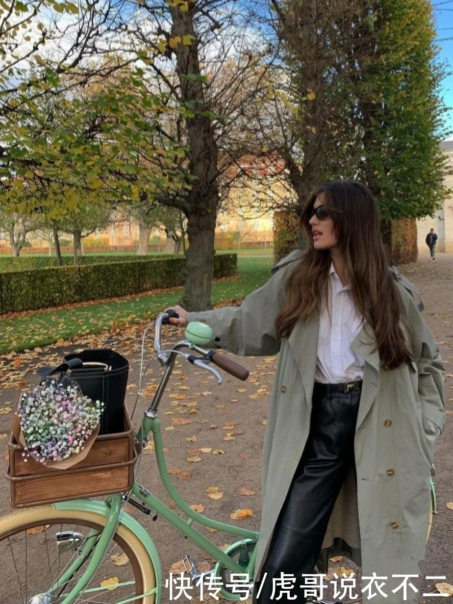 优雅随性的法式风没那么难，巴黎博主只靠这两件单品，真的好会穿