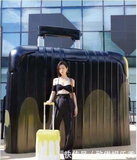 精品|RIMOWA北京三里屯太古里精品店启幕