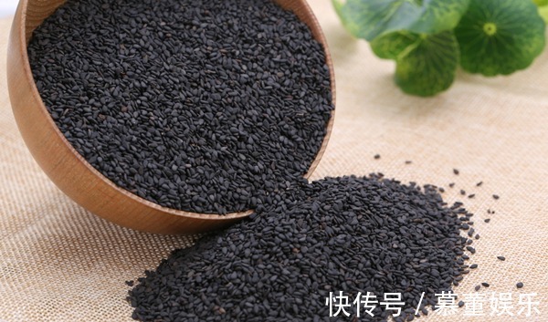 碳水化合物|女人过50,常喝“八仙粥”,胜过吃阿胶,越喝越年轻,健康又长寿