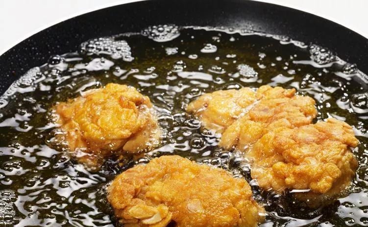 小文|有种爱叫家长拿手菜,实则吃一次等于吃5包泡面,易伤脾积食