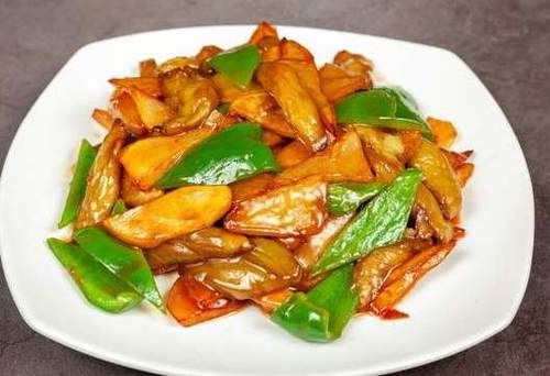 土豆买多了吃不完,教你用一个土方法保存,放久了不发芽也不变色