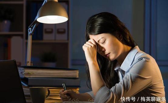 德信体育做好这些帮孩子远离游戏成瘾｜健康过暑假