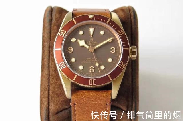 百年灵&3万块左右的运动表,除了欧米茄还有什么选择!