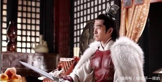 五钩神飞枪|隋唐演义七杰的手中兵器,如果给你使用,你会选谁!