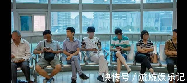 娘家|26岁产妇顺产,来了14个人陪产,孩子出生后医生才明白怎么回事