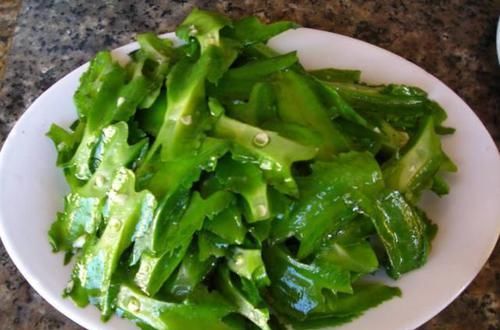 简单|真正的“补钙蔬菜”就是它,每天炒一盘,做法简单,补钙长个头