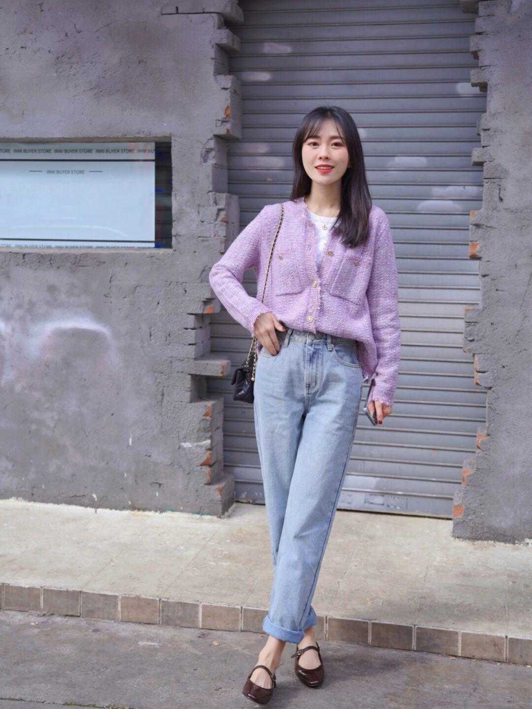 毛呢 开春外套别乱选,码住牛仔外套和小香风外套,青春减龄又有气质