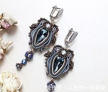 蛇腹线 款式各不相同,蛇腹线手工饰品展示了独特的美