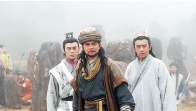 银子!古代大侠闯江湖,吃完饭不问价钱,扔下银子就走,不怕钱给少了?