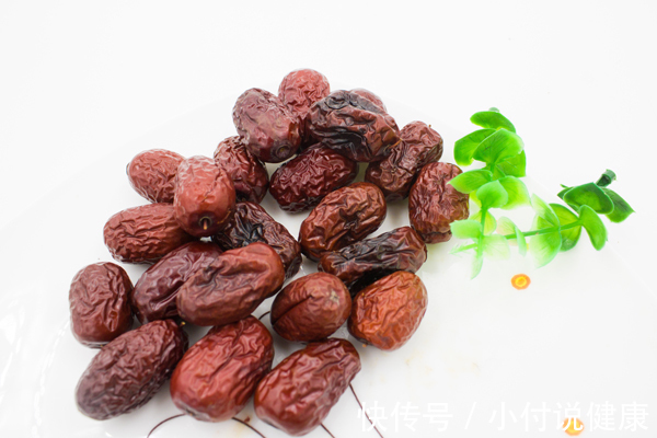 血液|女人靠血养！一文告诉你如何补血，不是红枣，也不是红糖