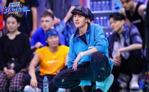 導(dǎo)演|《街舞4》王一博不但解鎖“葫蘆娃”的精髓，還順帶占了導(dǎo)演便宜