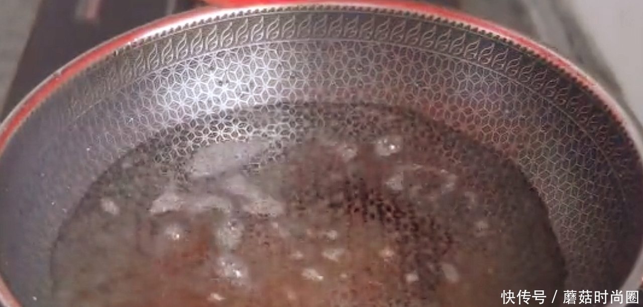 黄瓜皮不要扔了,教你做解腻凉粉,过年必备,Q弹爽滑又劲道