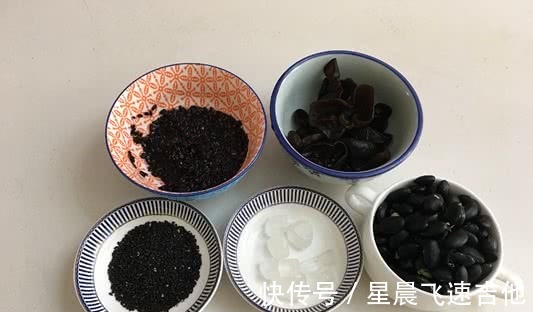 豆浆|天冷要多吃“四黑”,一周喝2次,香浓软糯温补,寒冷冬季顺利过!