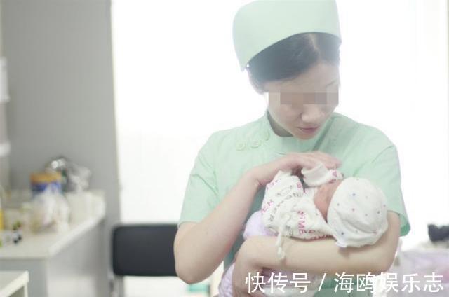 脐带|“最猛新生儿”走红,脐带还没剪就站起来想跑,医生险些没抓住