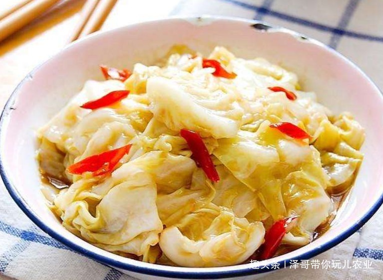 皱纹|女性不想老太快，常吃此菜，雀斑没了，皱纹少了，越吃越年轻！