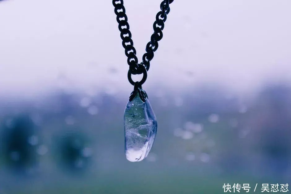 轻奢首饰的三十年,施华洛世奇的水晶泪