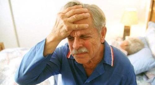 肝火过旺|凌晨3、4点突然醒来医生失眠多半有3原因,2招让你一觉到天亮