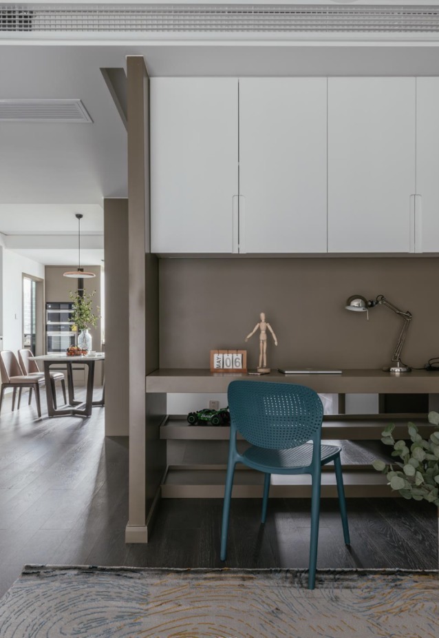 杂物间|过道别再浪费了,学他家这么装,书房、杂物间都有了!实用性倍增