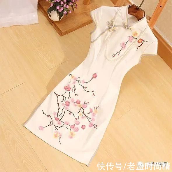 连衣裙|如此精美的中国风刺绣旗袍连衣裙，华丽高端显气质，妩媚又减龄