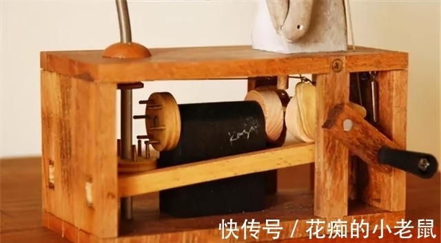 潘多拉!一个脑洞大开的日本艺术家,设计了些奇奇怪怪的玩具装置···