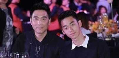 主持人:你去过最穷的地方是哪里?林依轮儿子:广州,那里最穷了