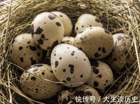 乳腺增生|医生4种天然“黄体酮”，每天吃2口，稳定雌激素，防止乳腺癌