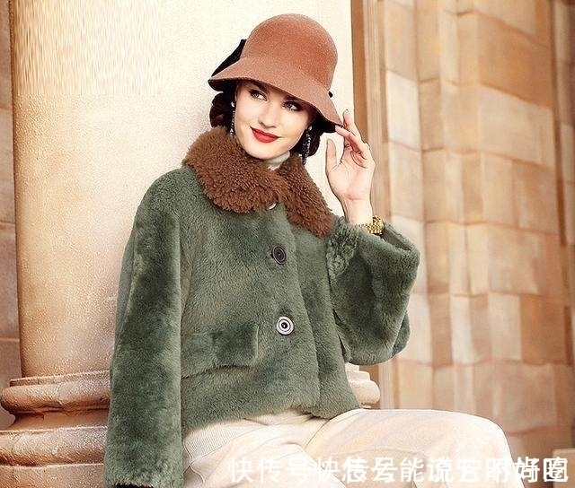 外套 今年流行的几款外套,50岁女人穿上年轻最少10岁,太好看了