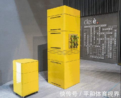 三块板|外国人设计的垂直厨房真厉害！仅占地1㎡，却藏下冰箱灶台和餐桌