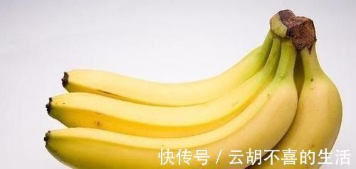 产妇|坐月子别只吃鸡蛋了,产妇常吃三种食物,或许也有助于产后恢复