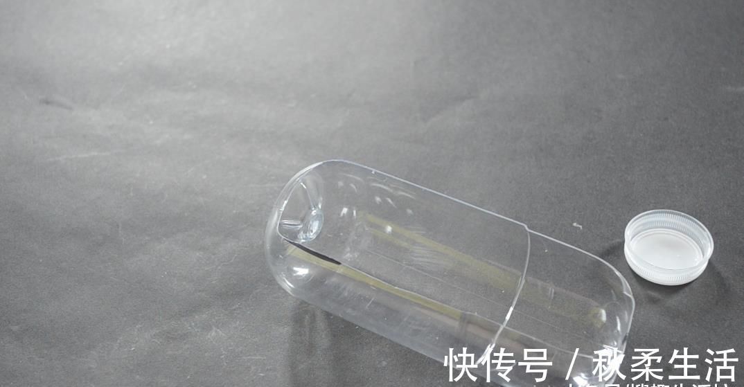 沥水架|塑料瓶我再也不扔了, 改造一下, 粘在厨房里有大用处, 省钱又实用