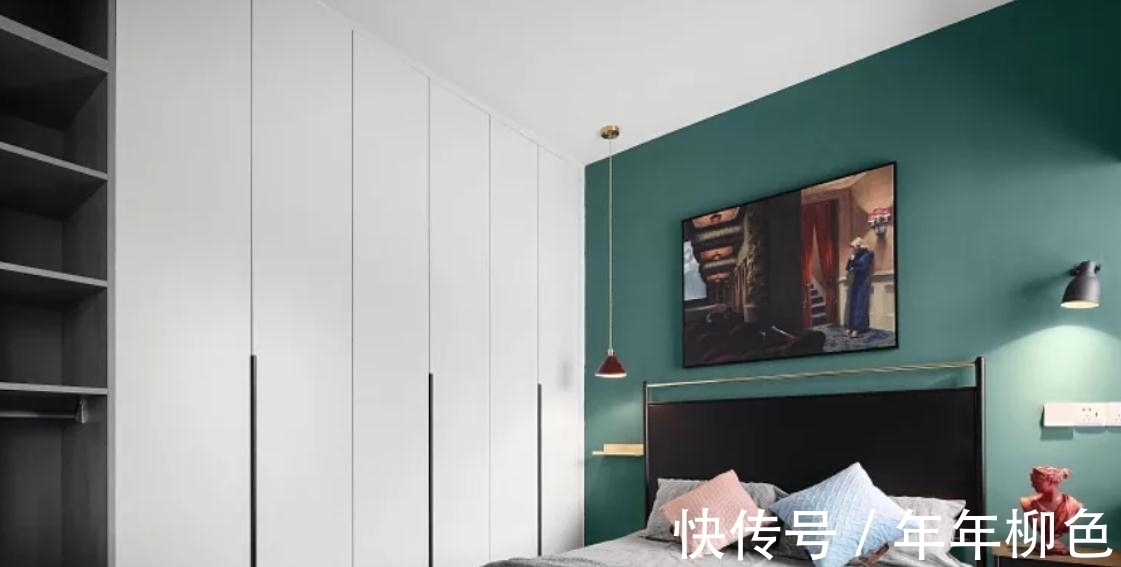 全屋|小户型别再瞎装!如今流行“不买”餐桌,隔墙改玻璃隔断,太实用