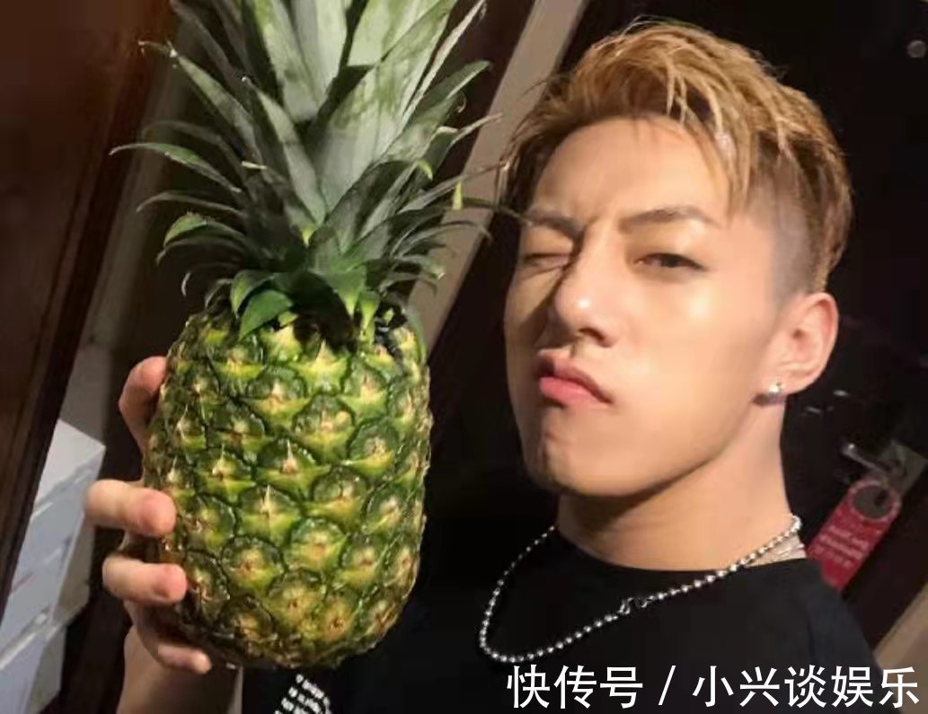 卡斯柏為什么退出《追光吧，哥哥》？