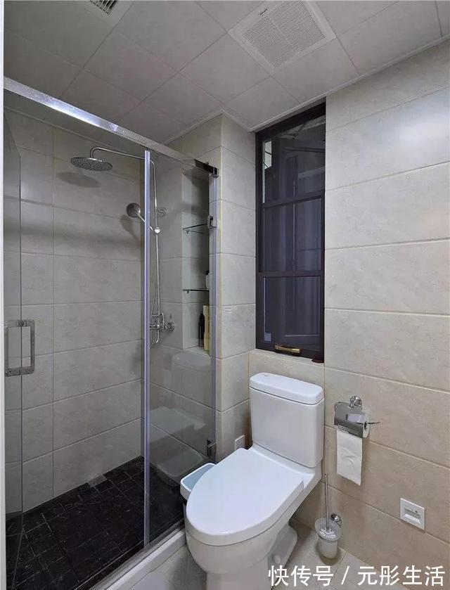 水管|卫生间砌墙包了2根下水管，隔音降噪，顺便砌个壁龛给湿区收纳