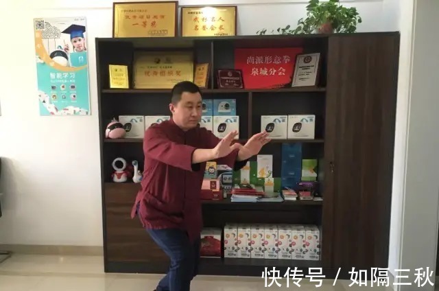 站桩|“紧”是武术真正的法宝,看似简单,却具有神奇的作用
