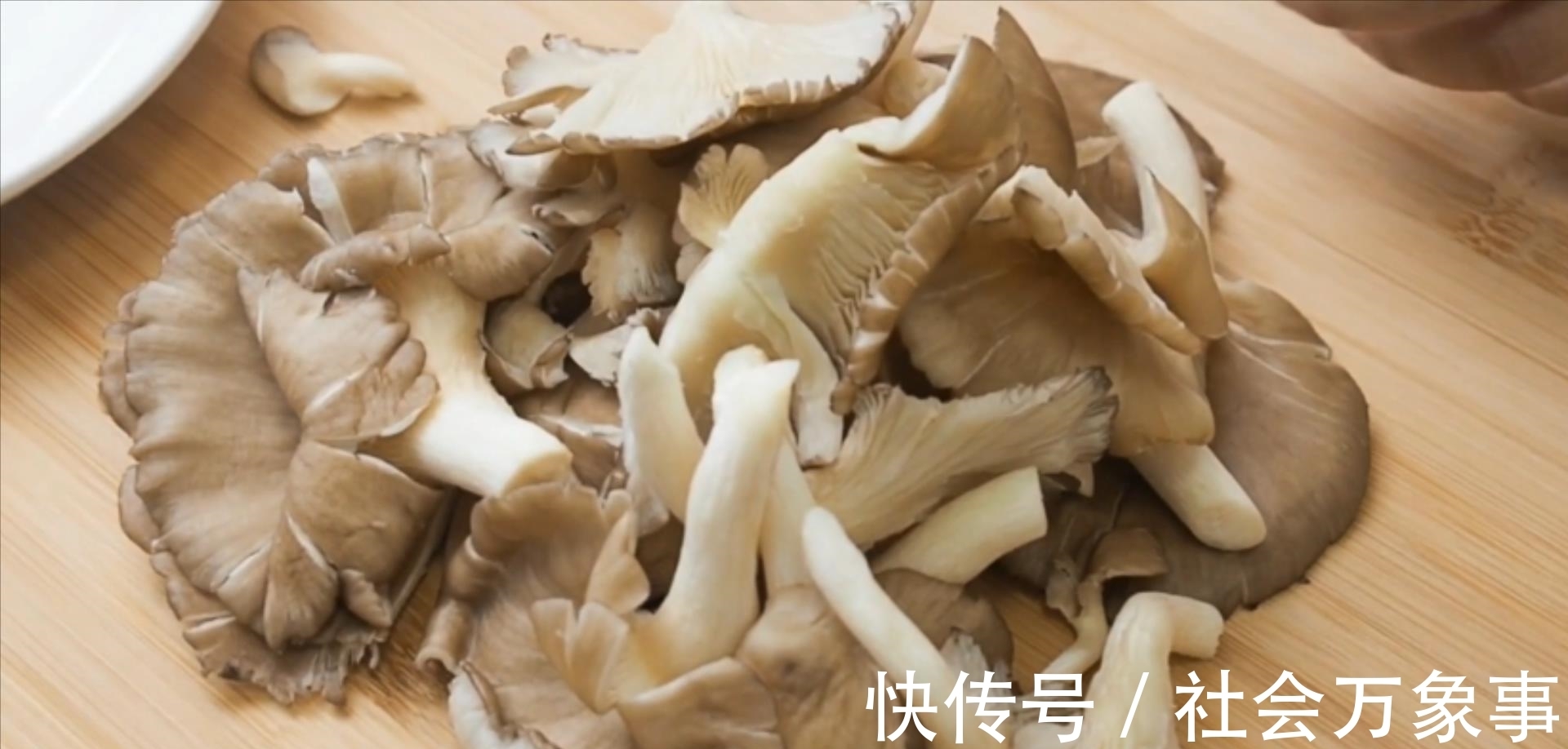 天热|10种夏季应季绿色蔬菜，含锌量媲美猪肉，还不打药，天热可以多吃