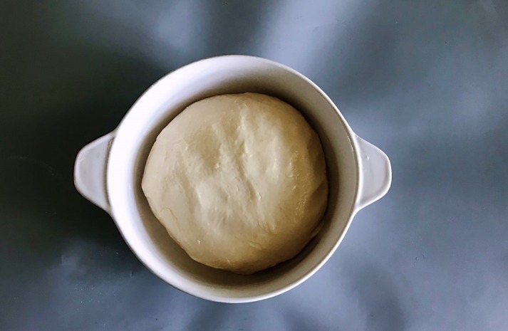 葱油饼最地道的做法，外皮酥掉渣又多层，步骤简单详细易上手