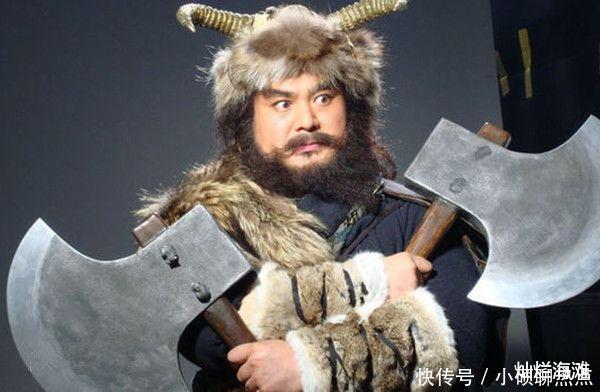 此人排名第三十二,与武松大战五百多个回合,生擒李逵李俊