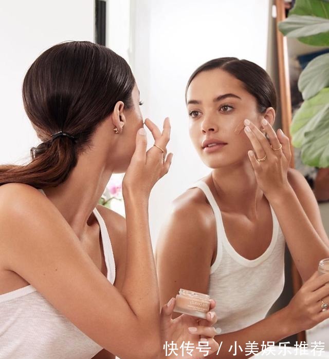 底妆|为什么年龄越大毛孔越大预防毛孔粗大做对这3件事即可,超实用