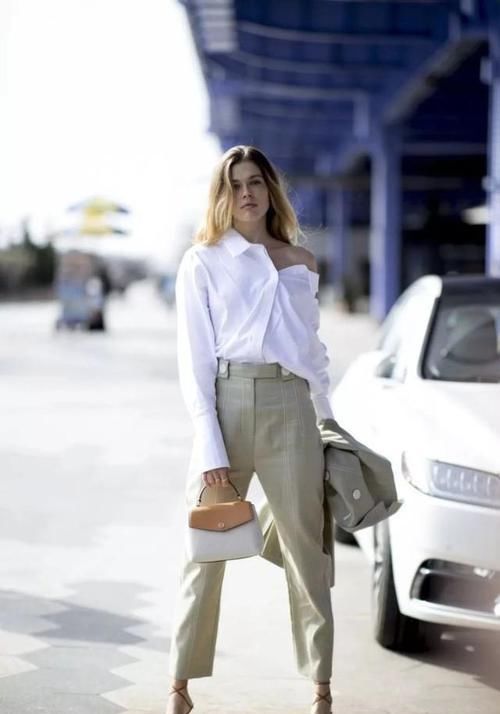 ?女人过了45岁，如果不差钱，建议多穿这3种裤子，显瘦时髦有气质