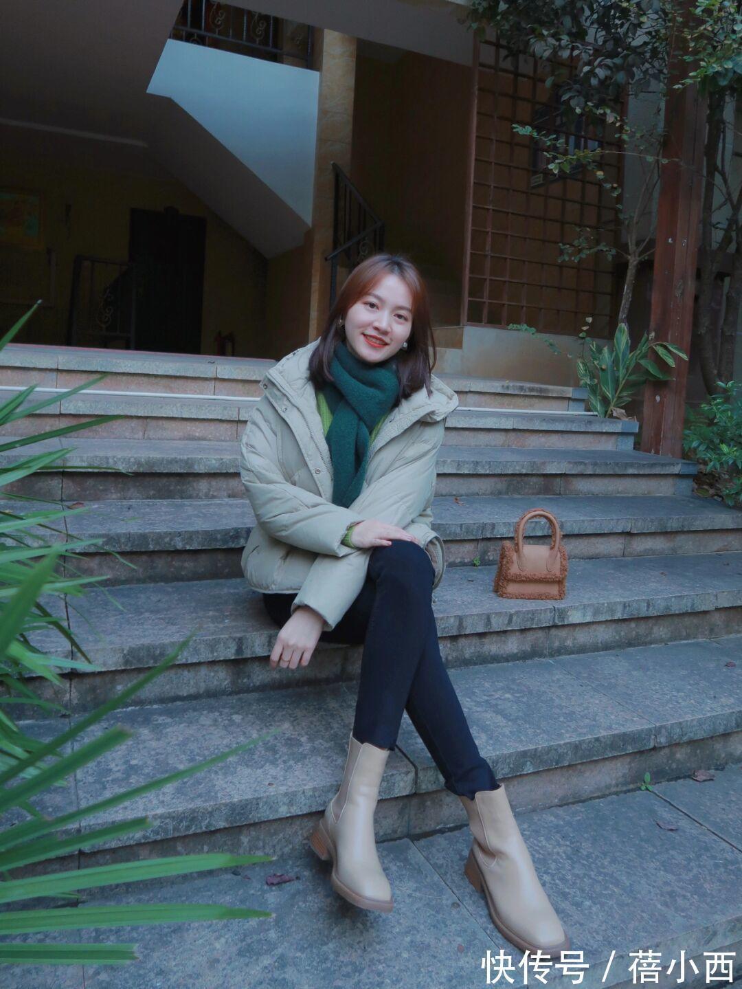 天蓝色|冬季赶时髦也不能忘了保暖,分享4款实用“羽绒服”,适合普通人