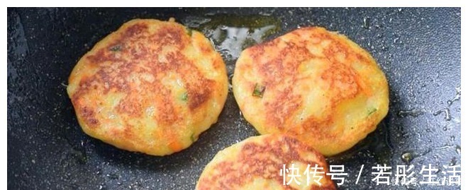 土豆片|最简单快速的早餐饼,不揉面,不擀面,筷子搅一搅,做法简单!
