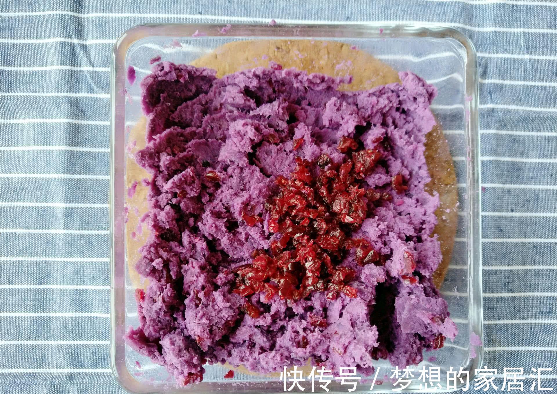 紫薯泥|香甜软糯的紫薯饼，颜值高味道好，咬一口就爱上的味道