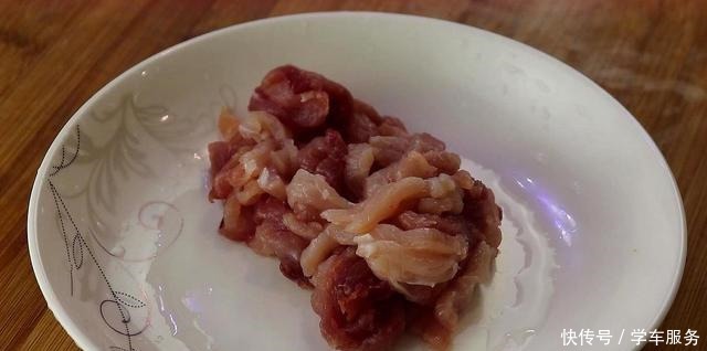 不管炒什么肉,都别直接下锅,原来一直做错了,难怪肉又柴又腥