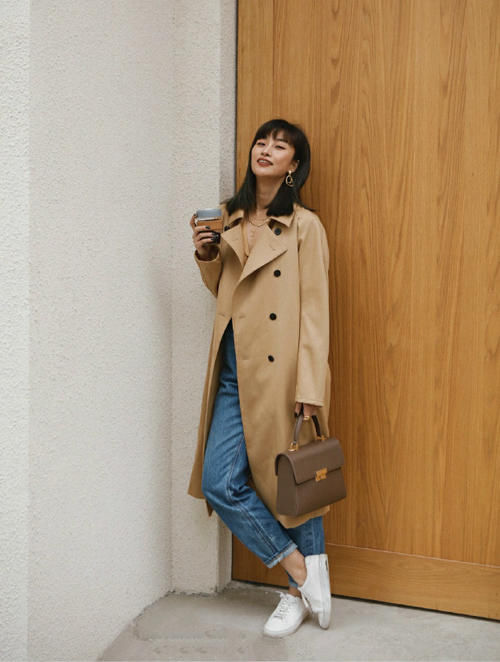 春天穿风衣时，尽量少配高跟鞋！看看“仙女酵母”，你会有所启发