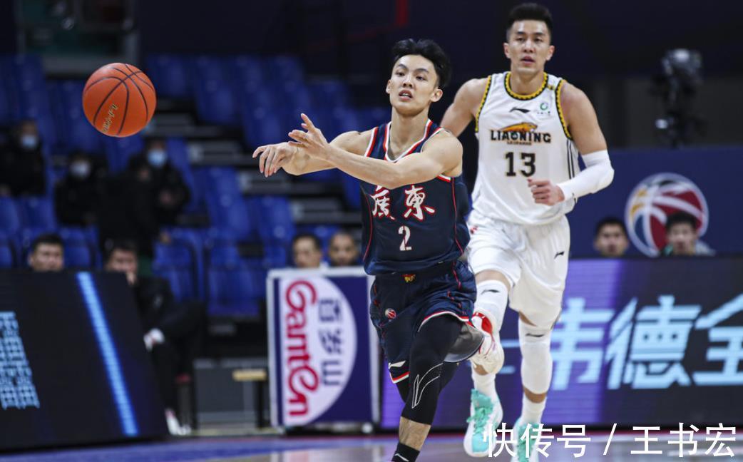 广东|一边倒!辽宁20分大胜广东,杜锋不忍直视,易建联6中0走向平庸